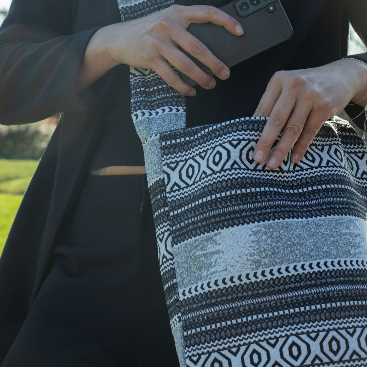 Nomad Sari Jacquard Natural Nomad Carryall Bags - Urban Caravan