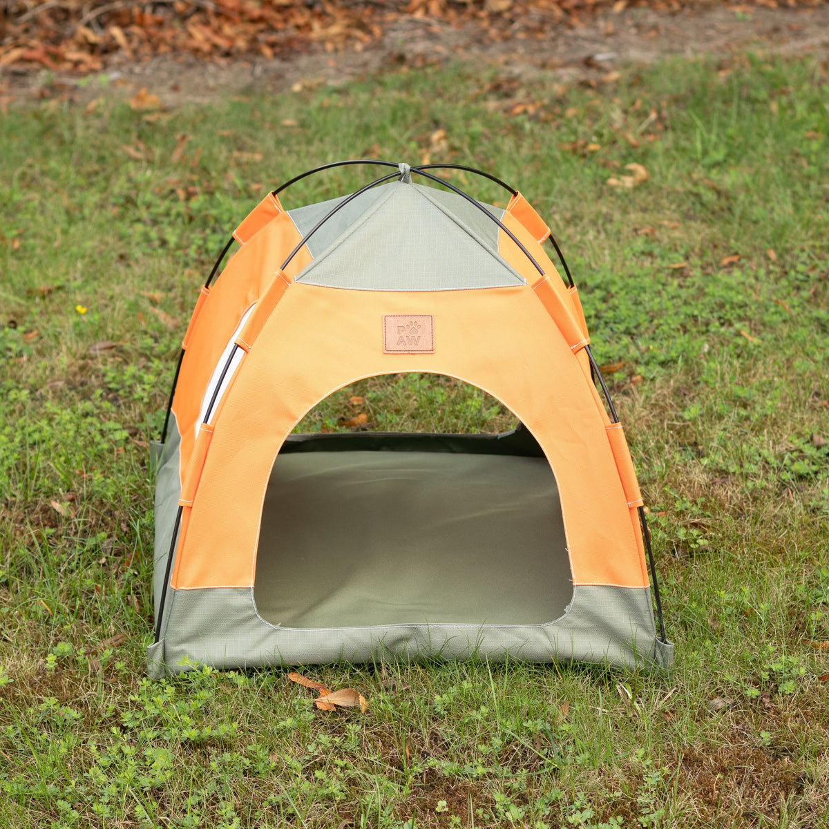 PAW Bed – Green & Orange Tent – 48 × 48 × 40cm